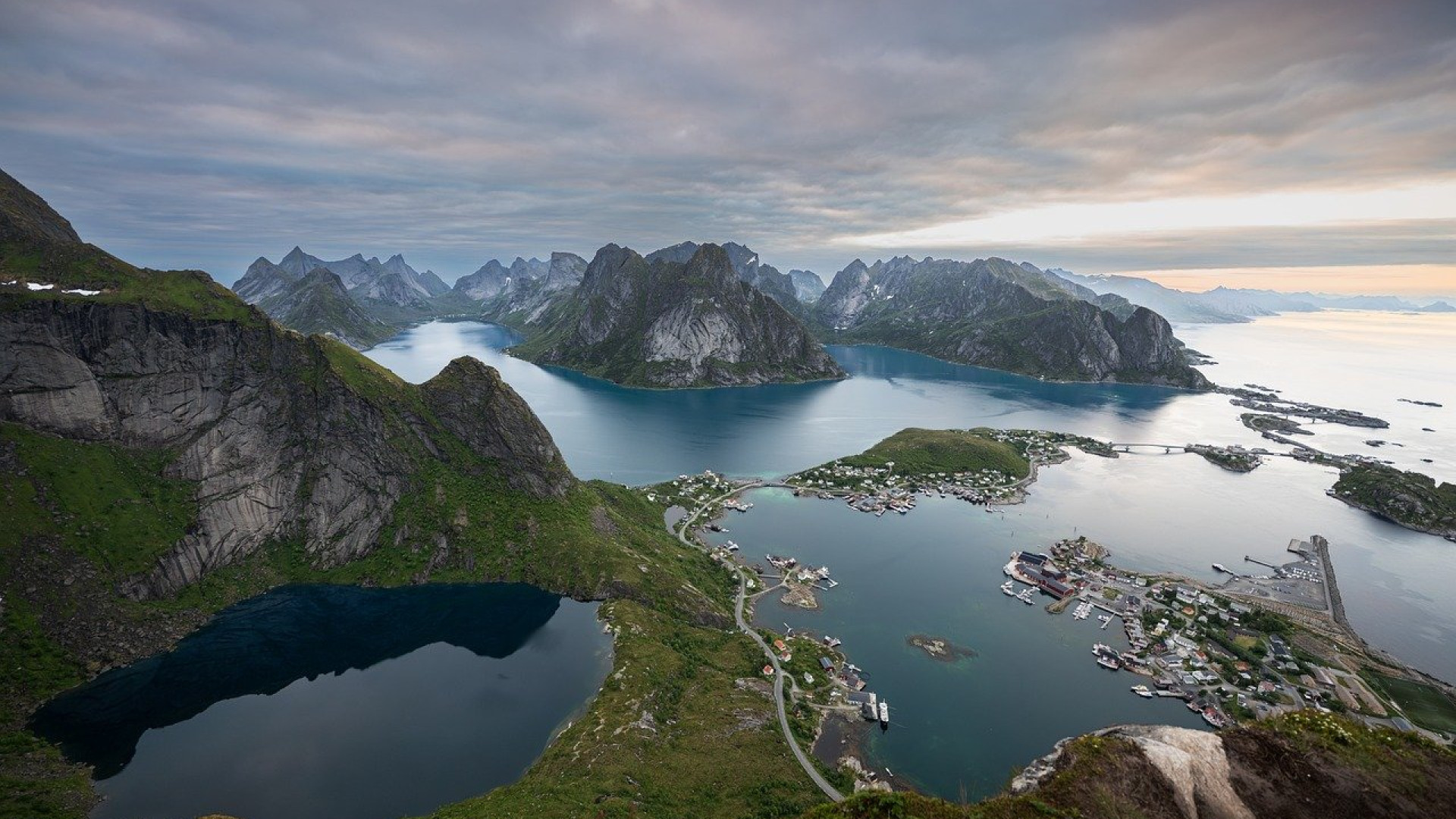 Découvrez la beauté des fjords norvégiens lors d’une croisière inoubliable