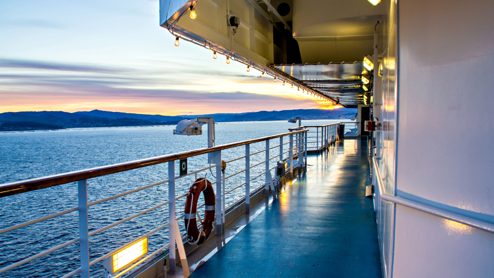 Croisières fluviales vs. croisières en mer : comment choisir pour une expérience unique